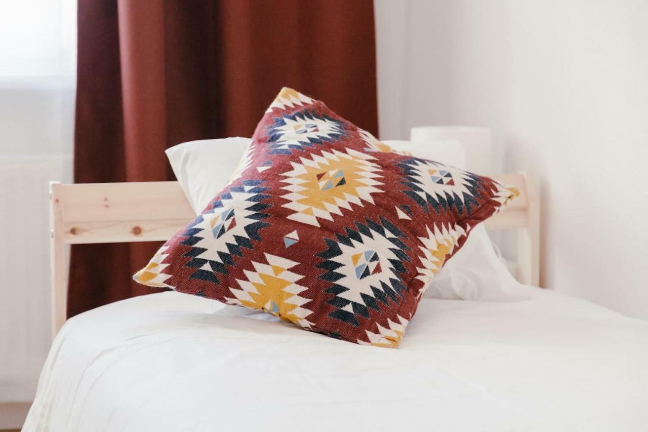 Izu Home ريغا المظهر الخارجي الصورة